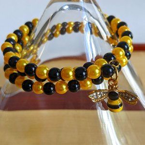 "Bee Fun" Black and yellow beaded memory wire bracelet